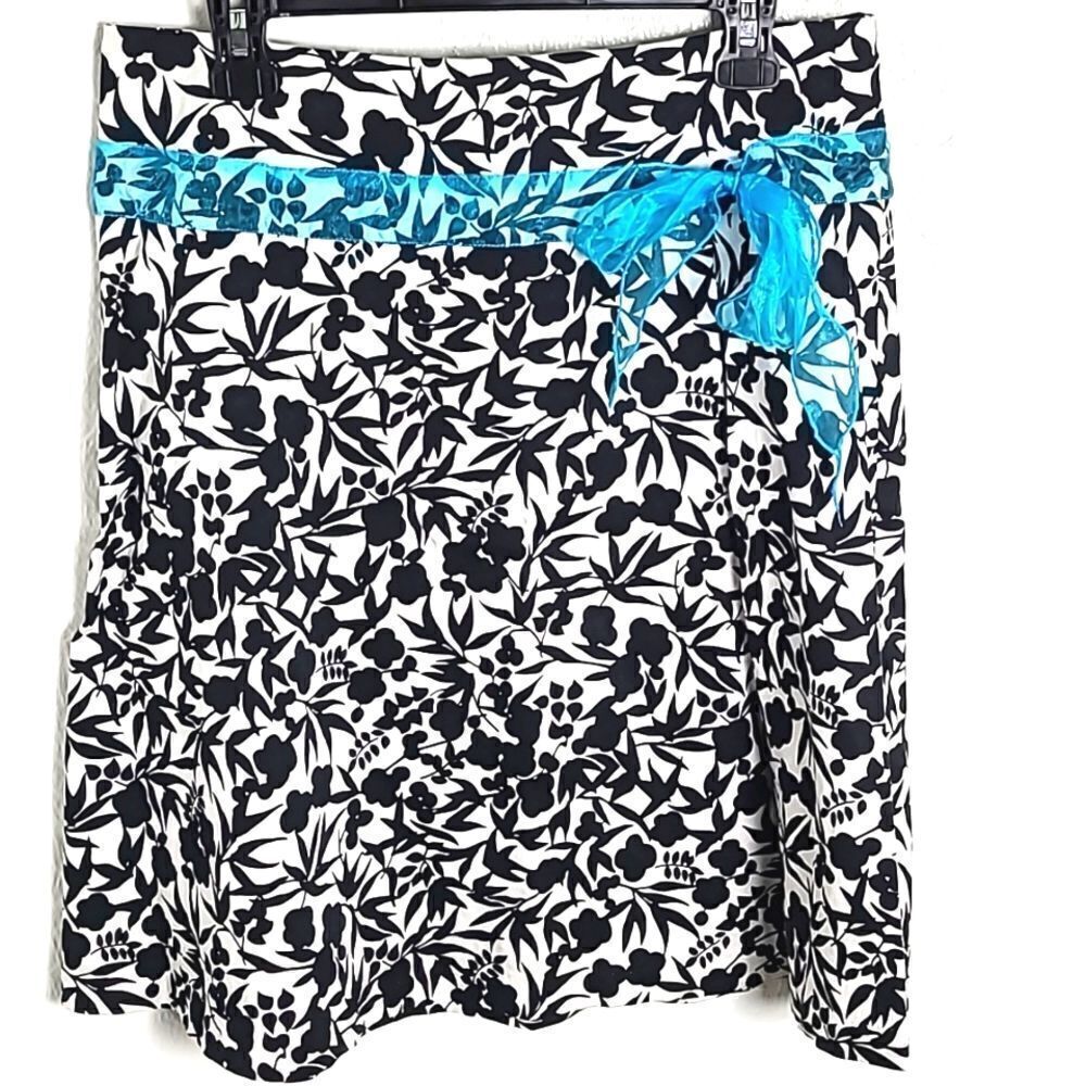 Working Girl Black & White Print Aline Skirt with Sheer Teal Belt, Size 14